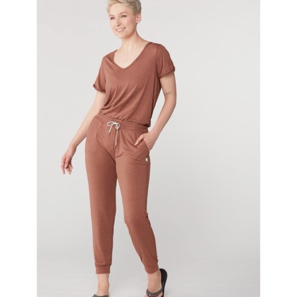 Vuori All Day Romper in Terracotta Heather